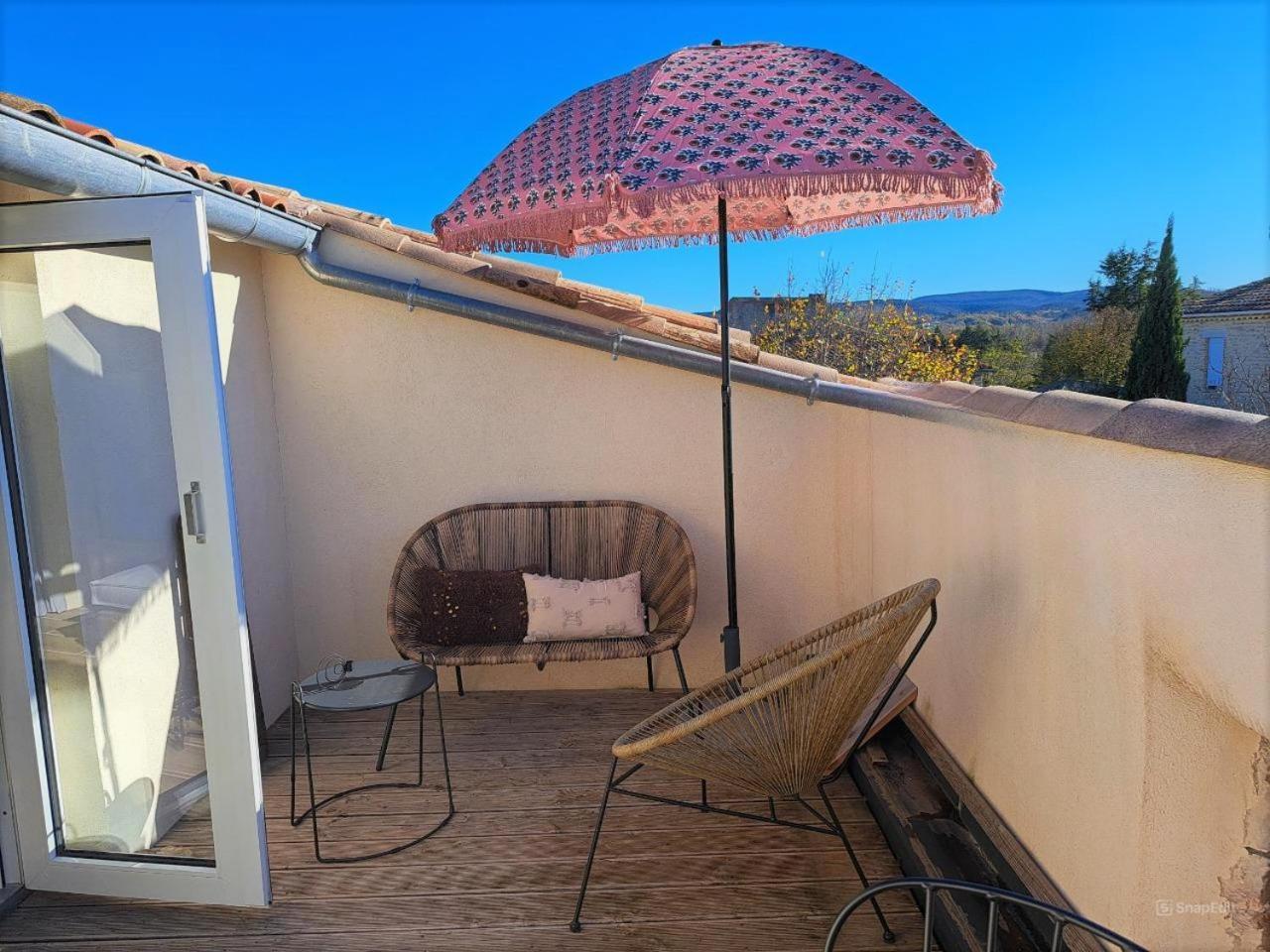 Gites Noulou, Appartementen In Saint-Denis Esterno foto